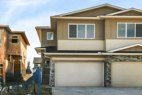 35 Linden Pl, Red Deer County, AB, T4E3C4 | Card Image
