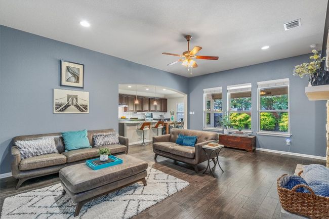 2520 Weeping Beech Ln, House other with 4 bedrooms, 3 bathrooms and 5 parking in Pflugerville TX | Image 4