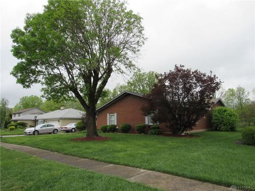 3325 Waldeck Pl, Dayton, OH, 45405-2050 | Card Image