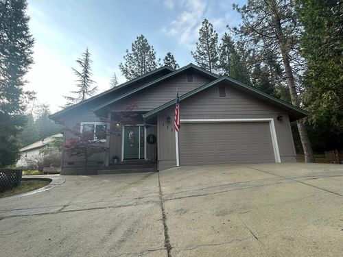 111 Lupine Ln, Murphys, CA, 95247-9445 | Card Image