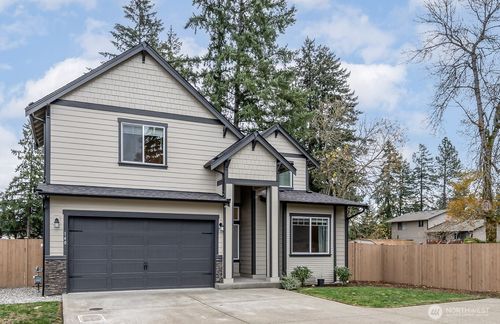 140 191st Street Ct E, Spanaway, WA, 98387-4604 | Card Image