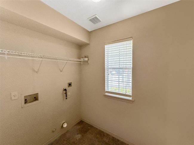 Laundry Room | Image 21