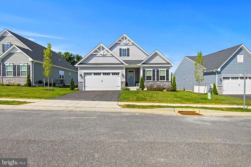 318 Guglielma Springett Dr, WEST GROVE, PA, 19390-2121 | Card Image