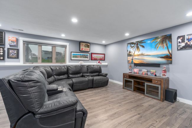 22-Lower Level Main Living.jpg | Image 21