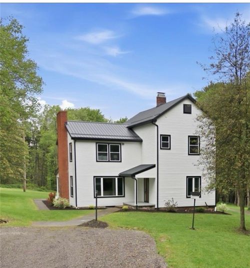 110 Winters Rd, Butler, PA, 16002-0658 | Card Image