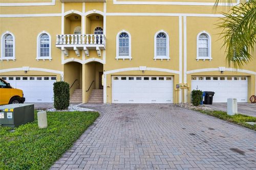 520 Villa Treviso Ct, Apollo Beach, FL, 33572-2201 | Card Image