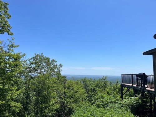 30 Crescent Ln, Goffstown, NH, 03045-2145 | Card Image