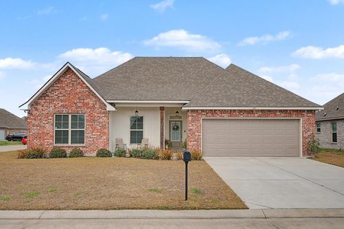 321 Carriage Way, Thibodaux, LA, 70301-4063 | Card Image