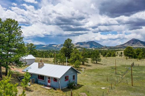 949 Doe Valley Rd, Guffey, CO, 80820-9617 | Card Image