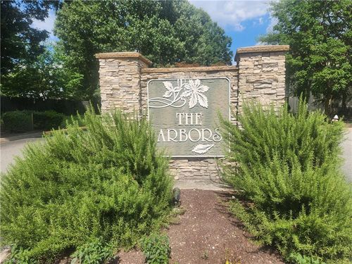 apt-103-566 Candle Ln, Newport News, VA, 23608-8710 | Card Image