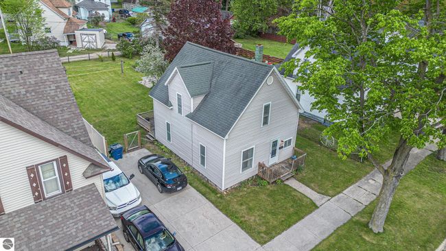 832 Wallace St, House other with 3 bedrooms, 1 bathrooms and null parking in Cadillac MI | Image 29
