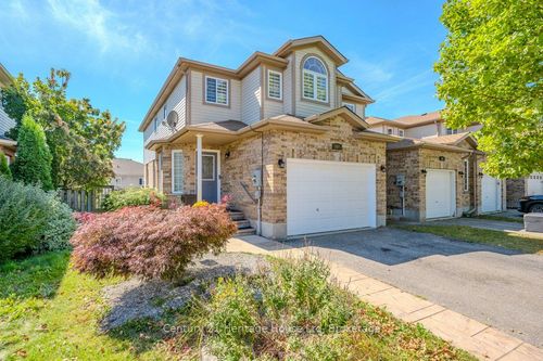192 Severn Dr, Guelph, ON, N1E0A1 | Card Image