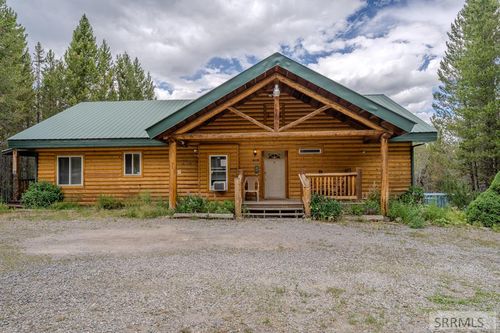 4119 Huckleberry Ln, Island Park, ID, 83429-5208 | Card Image