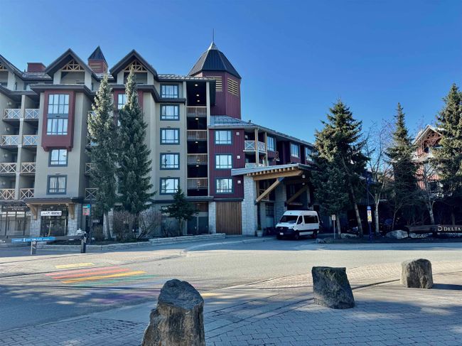 2316 - 4308 Main Street, Condo with 1 bedrooms, 1 bathrooms and null parking in Whistler BC | Image 13