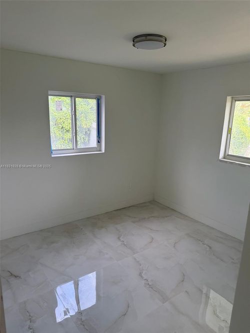 11865 Sw 186th St, Miami, FL, 33177-3270 | Card Image