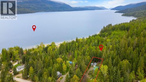 426 Aspen Rd, Riondel, BC, V0B2B0 | Card Image