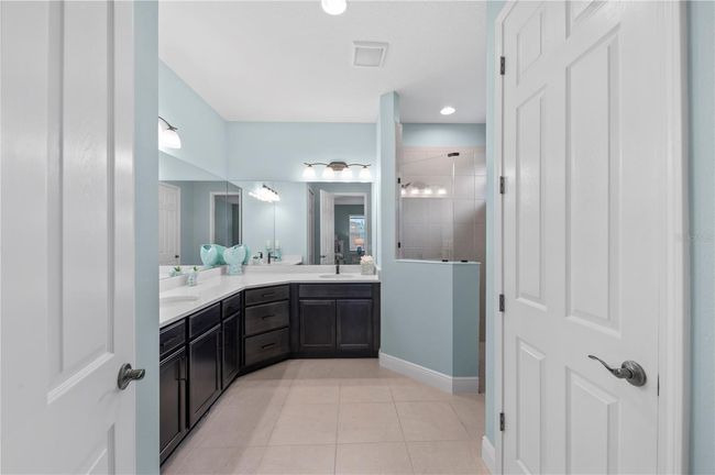 12726 Rainwashed Loop, House other with 3 bedrooms, 2 bathrooms and null parking in Parrish FL | Image 31