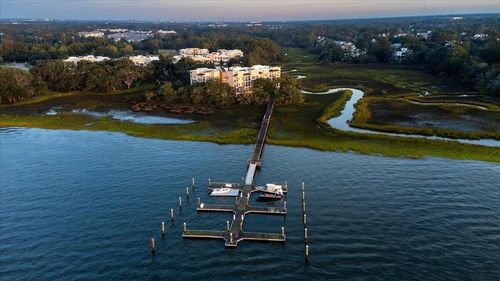 unit-403-134 Fairbanks Oak Aly, Daniel Island, SC, 29492-6202 | Card Image