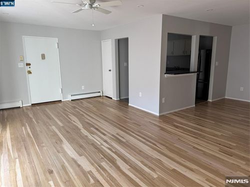 292 Hoover Ave, Bloomfield, NJ, 07003-3944 | Card Image