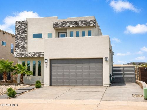 797 Hertfordshire St, El Paso, TX, 79928-2214 | Card Image