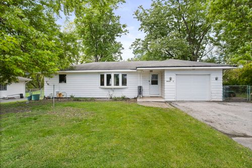 18830 Wolf Rd, Mokena, IL, 60448-8933 | Card Image