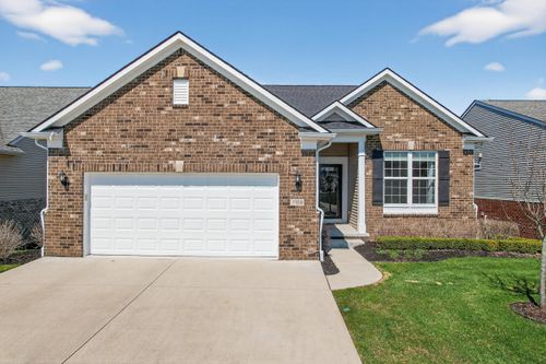 1158 Lark St, Lake Orion, MI, 48360-2540 | Card Image