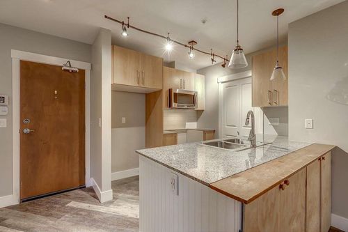107-2943 Nelson Place, Abbotsford, BC, V2S0C8 | Card Image