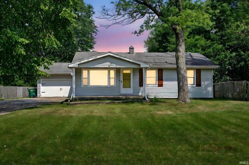 52942 Parkview St, South Bend, IN, 46628-3851 | Card Image