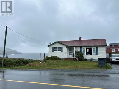 596 Main Rd, House other with 3 bedrooms, 2 bathrooms and null parking in Pouch Cove NL | Image 1