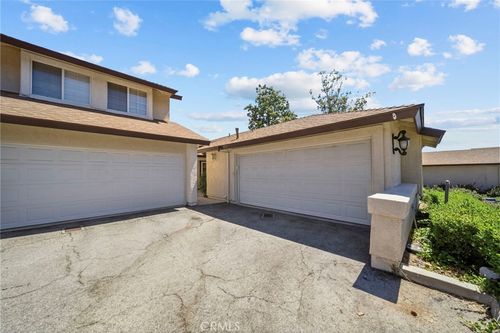 277-22935 Banyan Pl, Santa Clarita, CA, 91390-4265 | Card Image