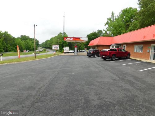 7185 Kings Hwy, King George, VA, 22485-7053 | Card Image
