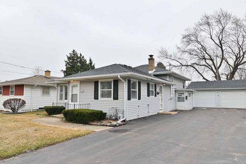 2807 Washington Rd, Kenosha, WI, 53140-5345 | Card Image