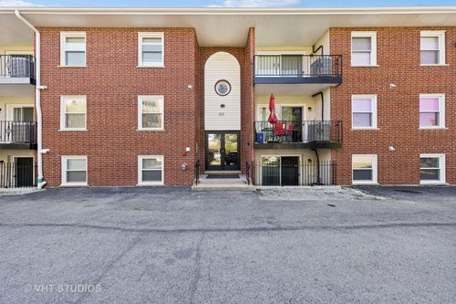 apt-3e-515 N Cass Ave, Westmont, IL, 60559-1570 | Card Image
