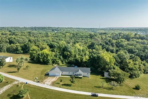 130 Alex Dr, Foley, MO, 63347-3323 | Card Image