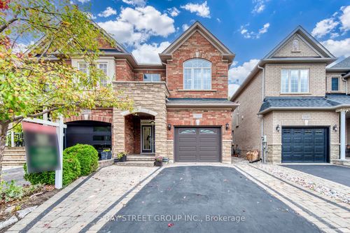 2455 Felhaber Cres, Oakville, ON, L6H7N8 | Card Image