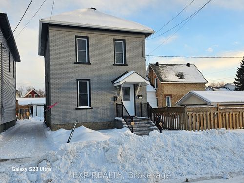 a-9 Kent St, Smiths Falls, ON, K7A1B5 | Card Image