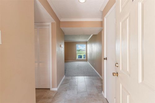 apt-801-7600 Emmett F Lowry Expy, Texas City, TX, 77591-2493 | Card Image