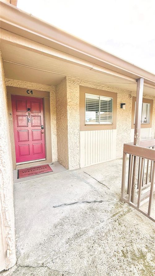 10c1-6310 Newtown Cir, Tampa, FL, 33615-3643 | Card Image