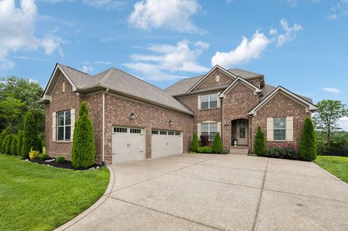 176 Watermill Ln, Lebanon, TN, 37087-1636 | Card Image