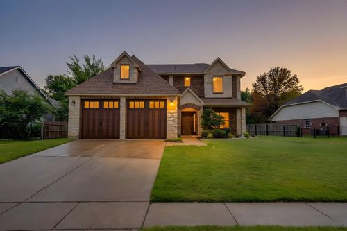 2505 Glen Ranch Dr, Burleson, TX, 76028-8303 | Card Image