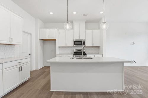 302 Silver Glen Ln, Indian Trail, NC, 28079 | Card Image