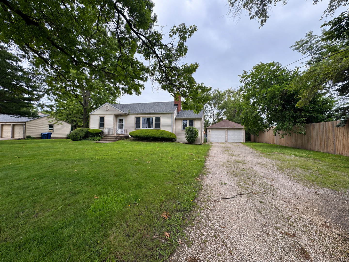 Residential in Des Plaines