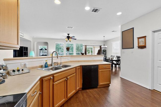 140 Matthews, House other with 3 bedrooms, 2 bathrooms and 4 parking in Kyle TX | Image 13