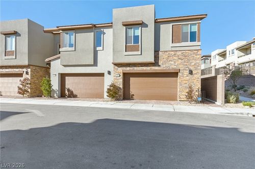 693 Echelon St, Las Vegas, NV, 89138-6488 | Card Image