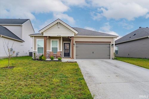4724 Alaina Dr, Newburgh, IN, 47630-0032 | Card Image