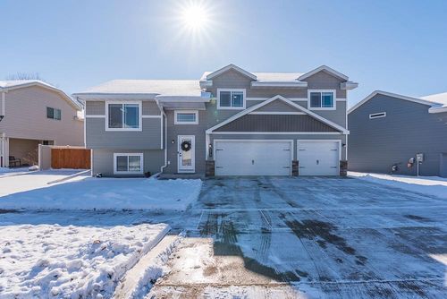 973 Holton Ave, Brainerd, MN, 56401-6321 | Card Image