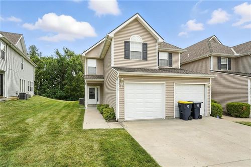 4439 Ne 83rd St, Kansas City, MO, 64119-4548 | Card Image