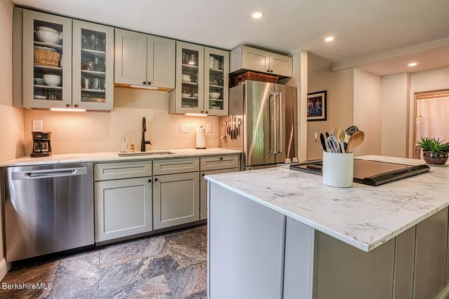 132 Sandisfield Rd, House other with 3 bedrooms, 2 bathrooms and null parking in Sandisfield MA | Image 8