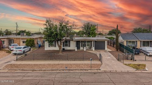 10454 Triumph Dr, El Paso, TX, 79924-2332 | Card Image