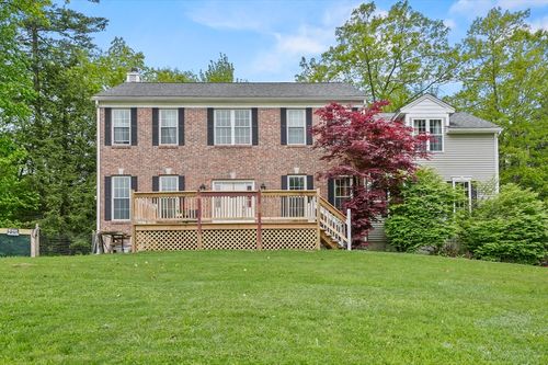 28 Hay Rd, Ashburnham, MA, 01430-1101 | Card Image